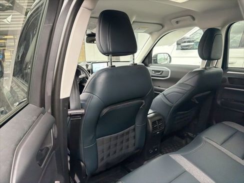 Used 2023 Ford Bronco Sport Outer Banks w/ Tech Package image 22