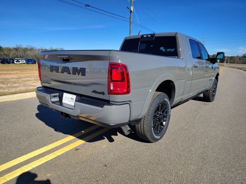 New 2026 RAM 2500 Limited AWD/4WD image 15