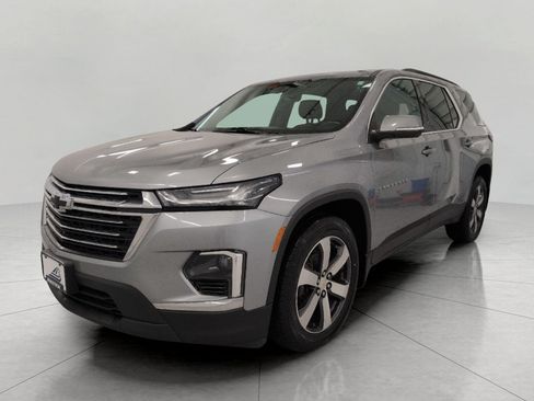 Certified 2023 Chevrolet Traverse LT w/ LT Premium Package AWD/4WD image 12