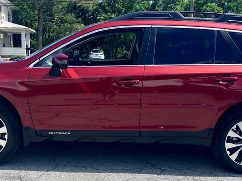 Used 2017 Subaru Outback 3.6R Limited AWD/4WD image 7