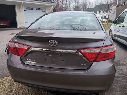 Used 2016 Toyota Camry SE w/ Protection Package (Q2) image 7