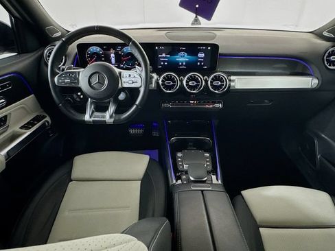 Certified 2021 Mercedes-Benz GLB 35 AMG 4MATIC image 25