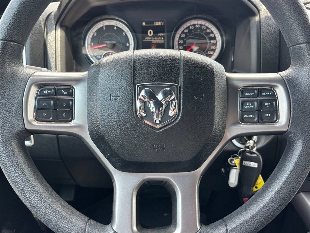 Used 2023 RAM 1500 Warlock AWD/4WD image 26