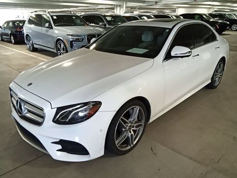 Used 2019 Mercedes-Benz E 450 4MATIC Sedan image 1