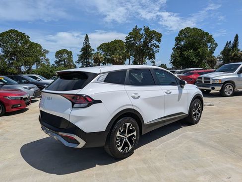 Certified 2023 Kia Sportage EX FWD image 8