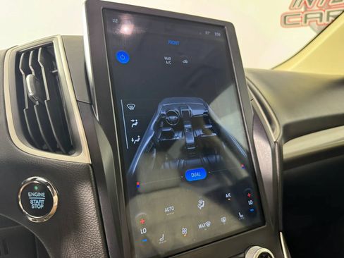 Used 2023 Ford Edge SEL AWD/4WD image 21