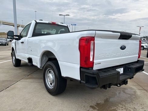 Used 2024 Ford F250 XL image 6