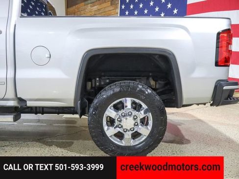 Used 2018 GMC Sierra 3500 Denali w/ Duramax Plus Package image 9