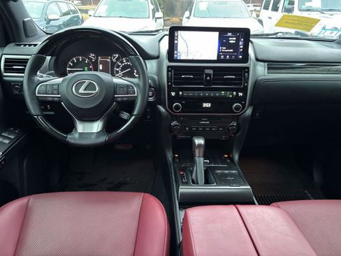 Used 2023 Lexus GX 460 Premium image 10