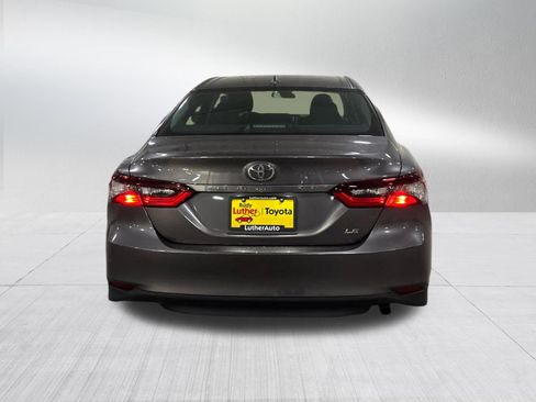 Used 2023 Toyota Camry LE FWD image 5