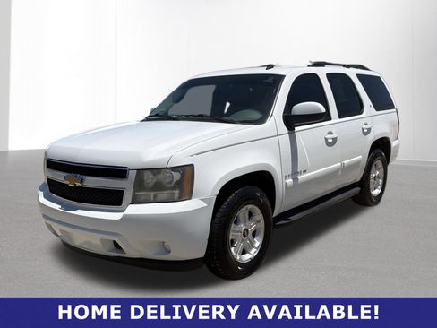 Used 2009 Chevrolet Tahoe LT RWD image 3