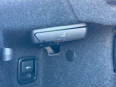 Used 2018 BMW M240i Convertible image 14