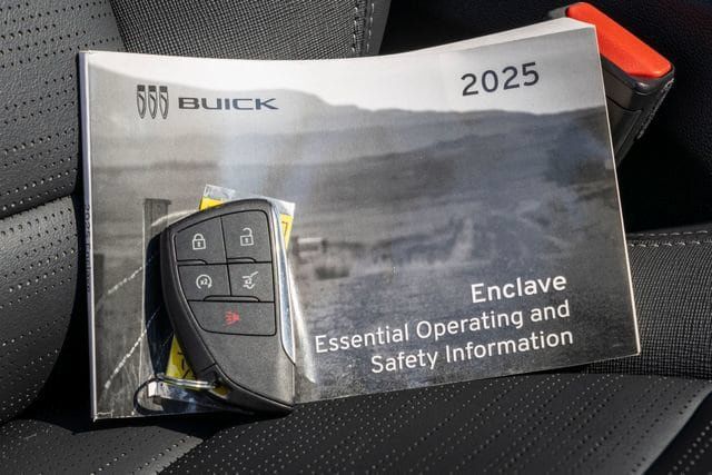 Certified 2025 Buick Enclave Sport Touring AWD/4WD image 44