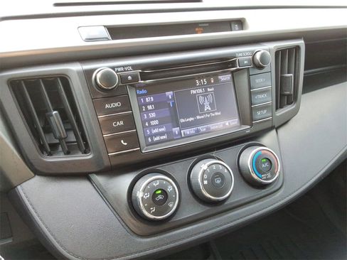 Used 2016 Toyota RAV4 LE image 30