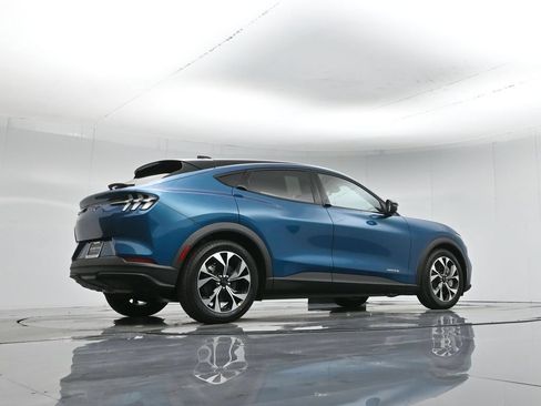 New 2026 Ford Mustang Mach-E Select RWD image 46