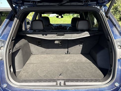 Used 2023 Chevrolet Equinox RS w/ RS Leather Package FWD image 31
