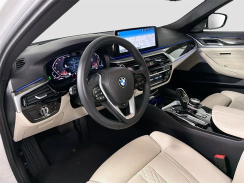 Certified 2023 BMW 540i w/ Executive Package RWD image 9