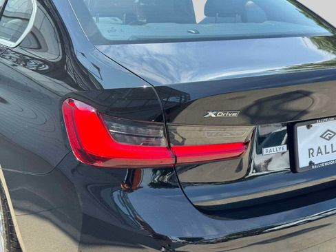 Used 2019 BMW 330i xDrive Sedan AWD/4WD image 10