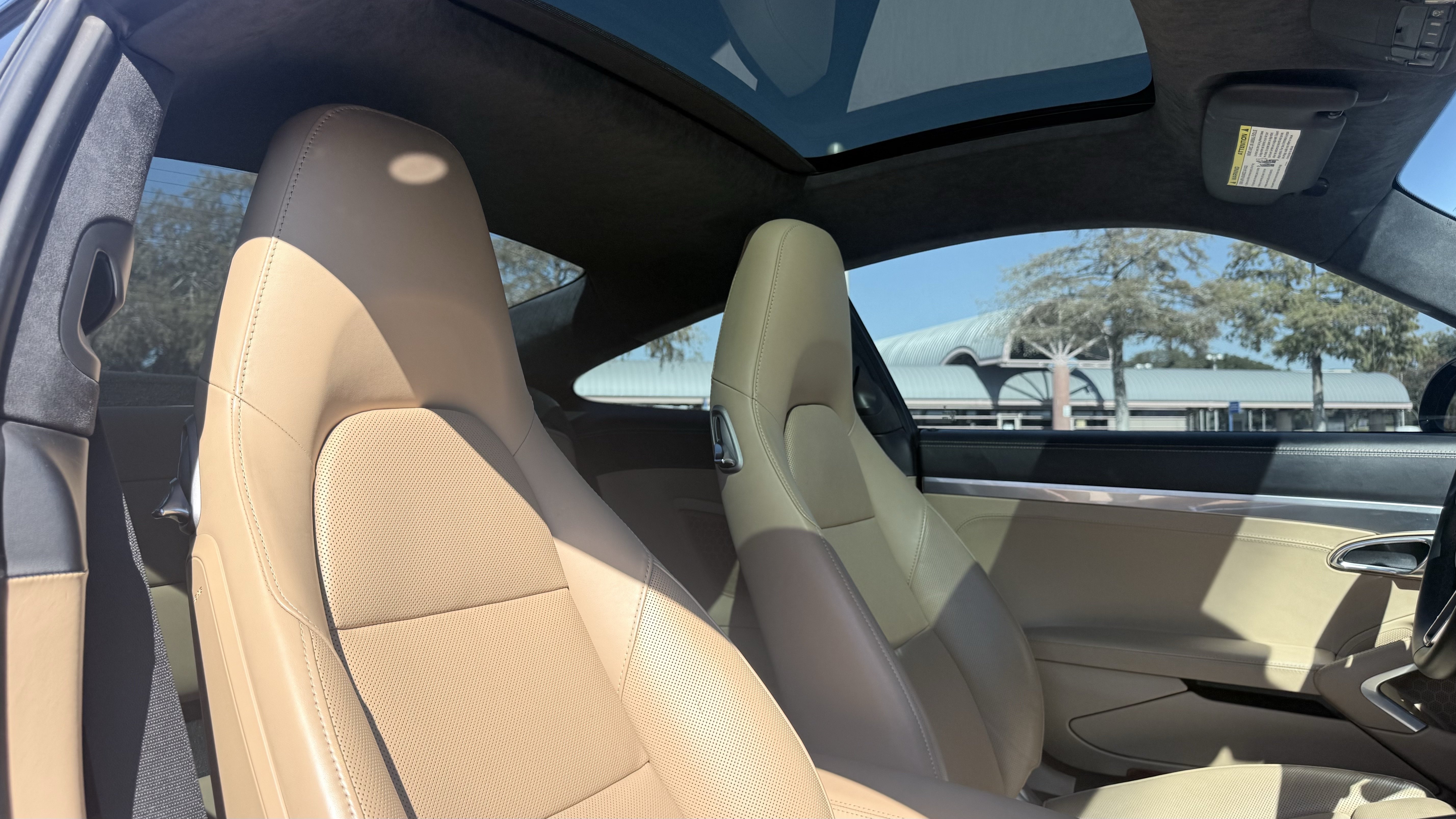 Used 2018 Porsche 911 Carrera image 32