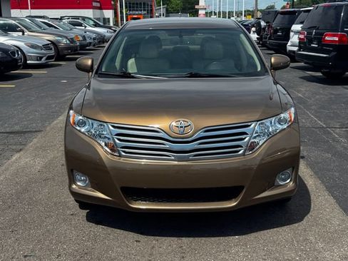 Used 2009 Toyota Venza w/ Comfort Pkg FWD image 2
