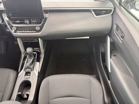 Used 2024 Toyota Corolla Cross LE AWD/4WD image 26