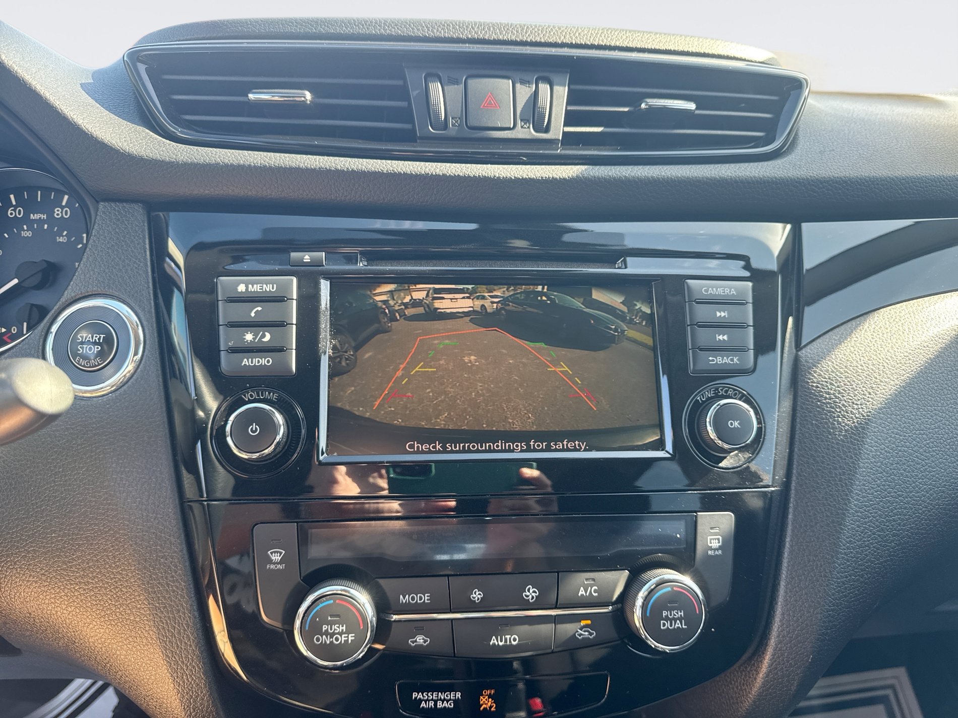 Used 2020 Nissan Rogue Sport SV FWD image 20