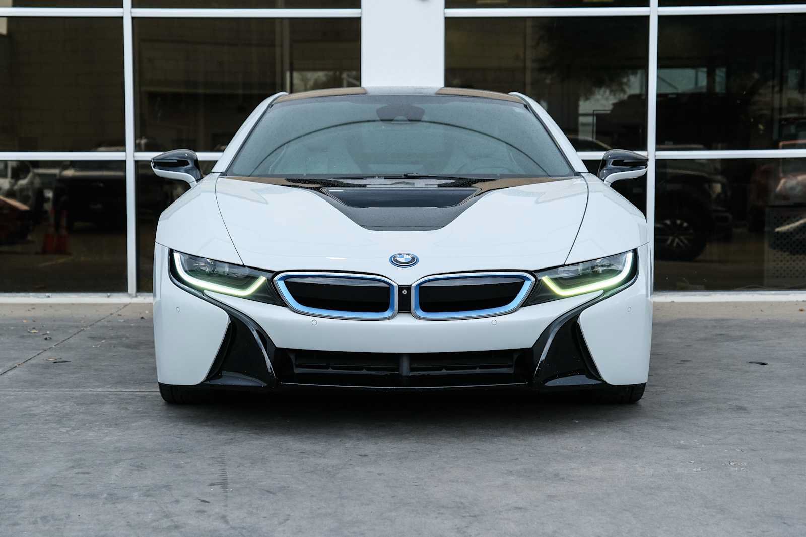 Used 2015 BMW i8 AWD/4WD image 3