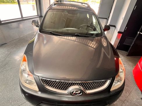 Used 2010 Hyundai Veracruz Limited FWD image 35