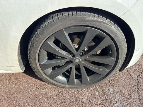 Used 2024 Land Rover Range Rover Sport Dynamic SE image 6