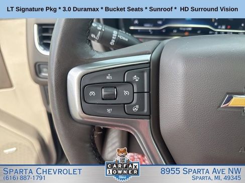 Used 2022 Chevrolet Suburban LT w/ LT Signature Plus Package AWD/4WD image 18