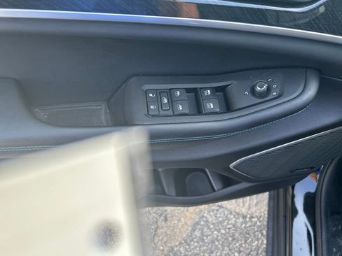 New 2024 Jeep Grand Cherokee Trailhawk w/ Luxury Tech Group III AWD/4WD image 12