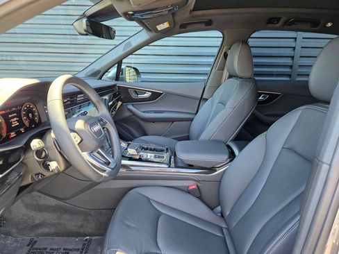 Used 2025 Audi Q7 3.0T Premium Plus AWD/4WD image 27
