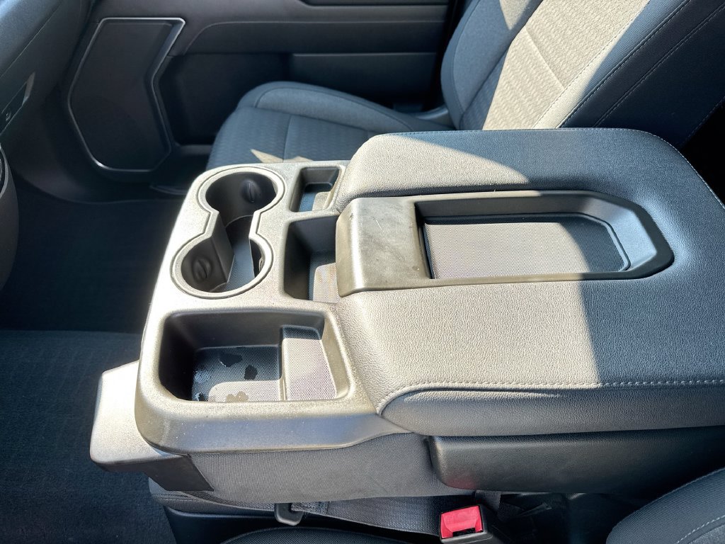 Used 2022 Chevrolet Silverado 1500 LT RWD image 24