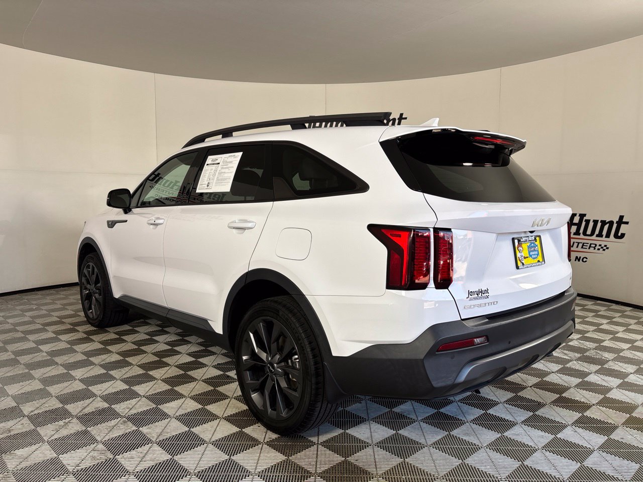 Used 2023 Kia Sorento X-Line EX AWD/4WD image 6