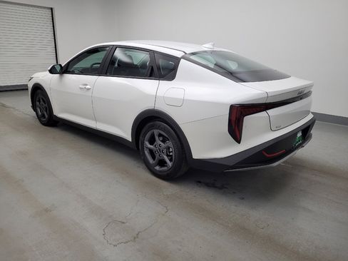 Used 2025 Kia K4 LXS FWD image 3