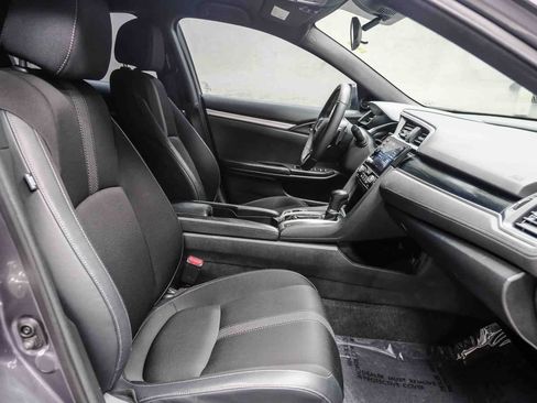 Used 2019 Honda Civic Sport image 17