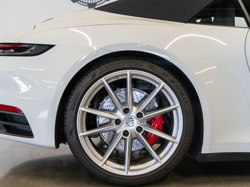 Used 2020 Porsche 911 Carrera S RWD image 39