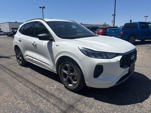 Used 2023 Ford Escape ST-Line w/ Tech Pack #1 FWD image 1