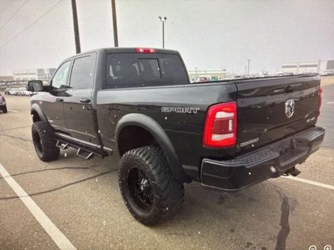 Used 2019 RAM 2500 Big Horn image 2