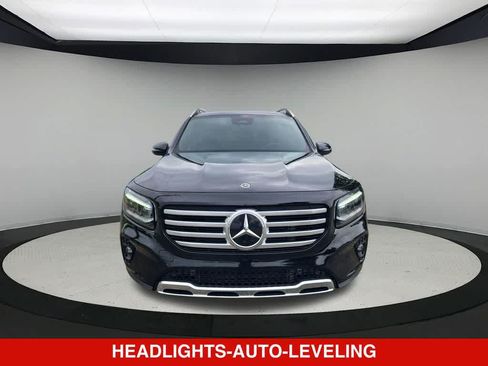 Used 2025 Mercedes-Benz GLB 250 image 9