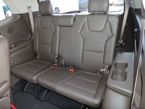 Used 2021 Kia Telluride SX image 16