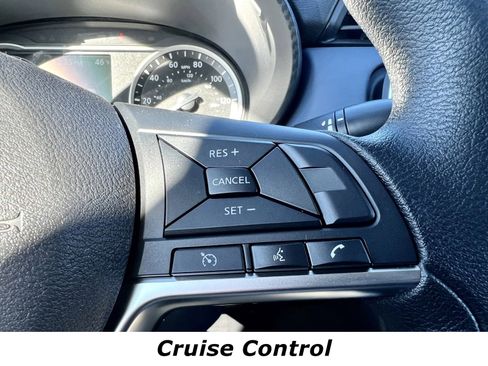 Used 2025 Nissan Versa SV w/ Trunk Package image 7