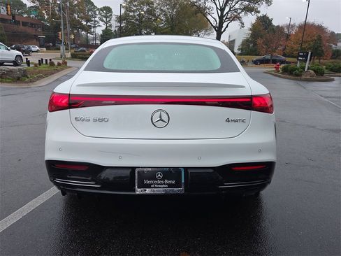 Certified 2023 Mercedes-Benz EQS 580 4MATIC Sedan image 4