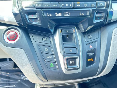 Used 2019 Honda Odyssey Touring image 18