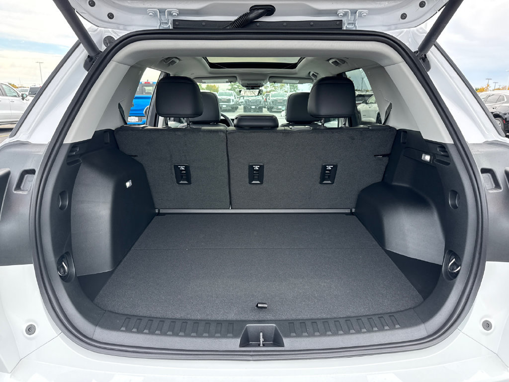 New 2027 GMC Terrain Denali AWD/4WD image 33