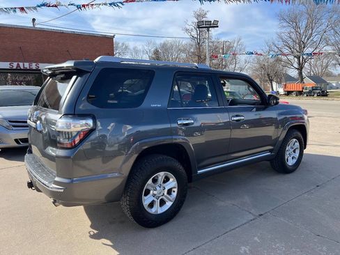 Used 2018 Toyota 4Runner Limited image 5