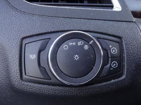 Used 2013 Ford Edge Limited image 11