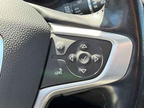 Used 2022 GMC Terrain SLT w/ Tech Package AWD/4WD image 18