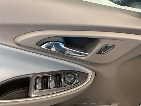 Used 2017 Chevrolet Malibu LS w/ LPO, Convenience Package 1 FWD image 27
