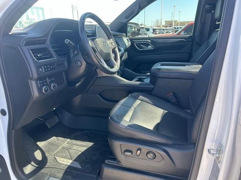 Used 2022 Chevrolet Tahoe RST w/ Luxury Package image 11